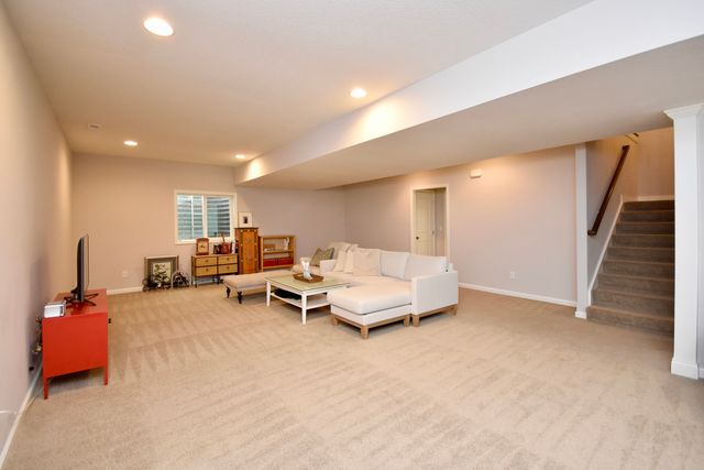 205 Potomac Avenue, Savoy, IL 61874