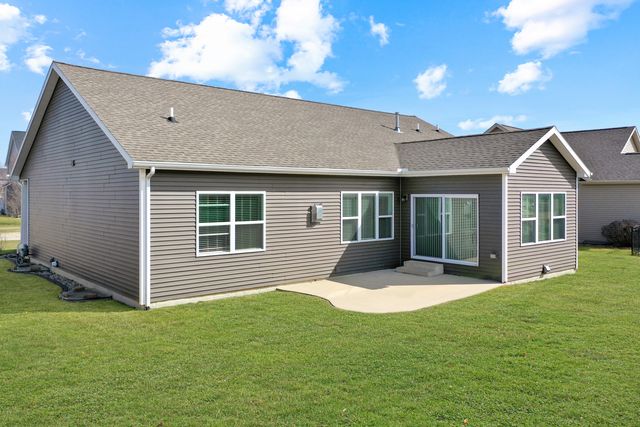 205 Potomac Avenue, Savoy, IL 61874