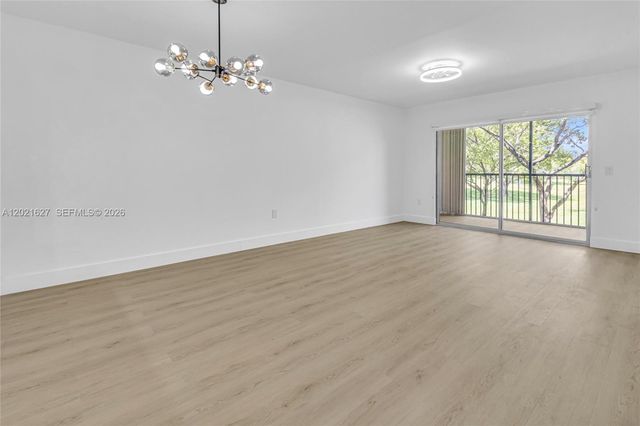 1650 SW 124th Ter 211D, Pembroke Pines, FL 33027