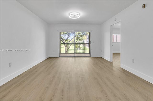 1650 SW 124th Ter 211D, Pembroke Pines, FL 33027