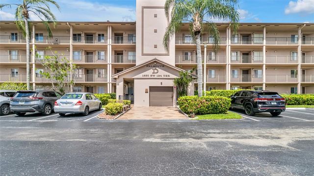 1650 SW 124th Ter 211D, Pembroke Pines, FL 33027