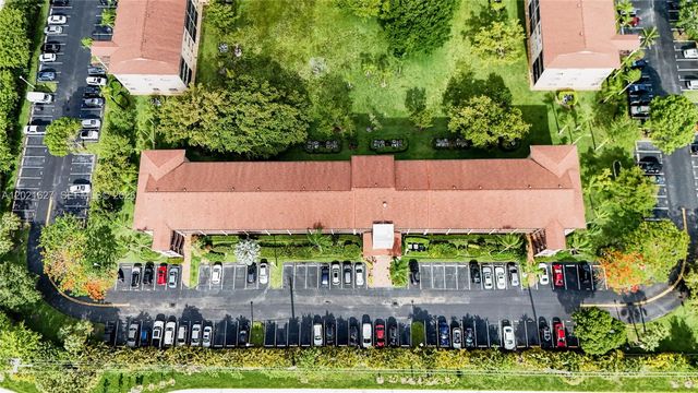 1650 SW 124th Ter 211D, Pembroke Pines, FL 33027