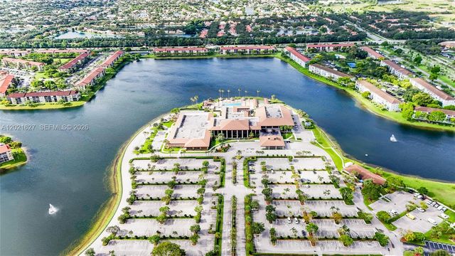 1650 SW 124th Ter 211D, Pembroke Pines, FL 33027