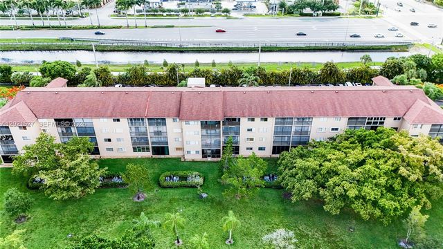 1650 SW 124th Ter 211D, Pembroke Pines, FL 33027