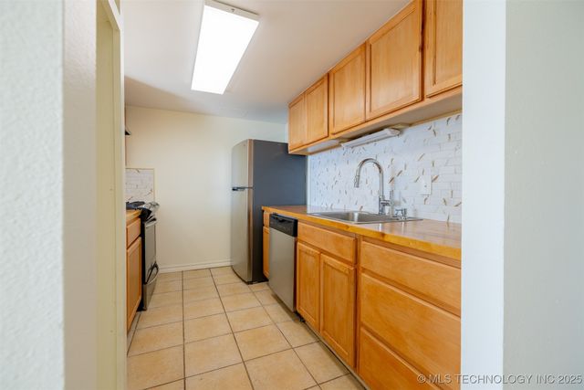 410 W 7th Street 1722, Tulsa, OK 74119