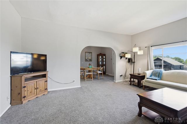 50 S 5th Street, Batavia, OH 45103