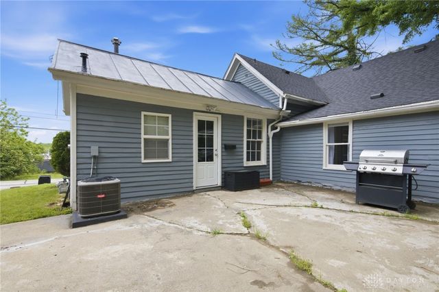 50 S 5th Street, Batavia, OH 45103
