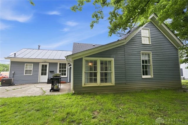 50 S 5th Street, Batavia, OH 45103