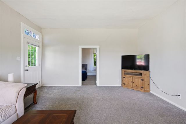 50 S 5th Street, Batavia, OH 45103