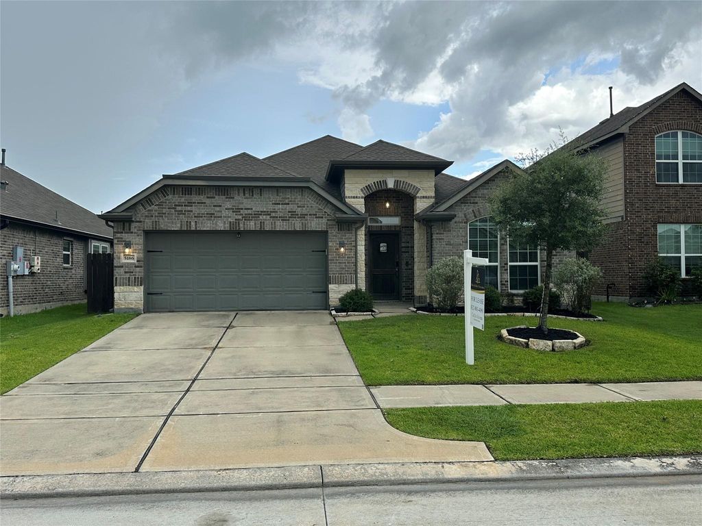 5186 Dry Hollow Drive, Alvin, TX 77511