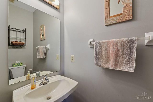 7853 Willow Run Court, West Chester, OH 45069