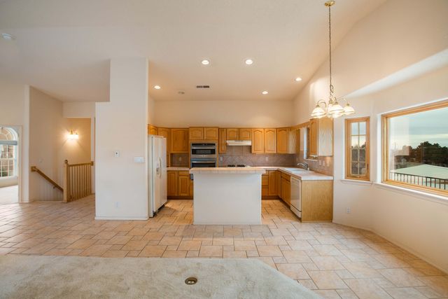 11200 Richfield Avenue NE, Albuquerque, NM 87122