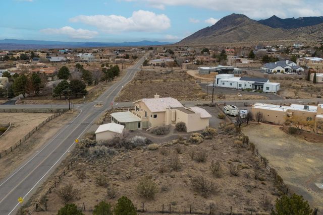 11200 Richfield Avenue NE, Albuquerque, NM 87122