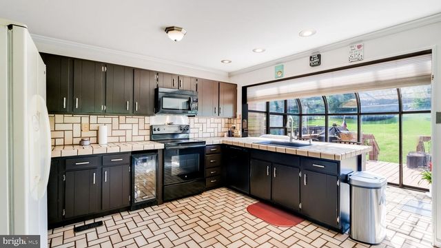 4125 RITTENHOUSE LN, Skippack, PA 19474