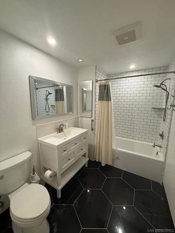 12675 Camino Mira Del Mar 177, San Diego, CA 92130