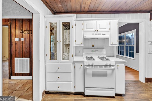 904 E Main Street, Hogansville, GA 30230