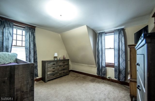 63 Schultz Ave, Phillipsburg Town, NJ 08865