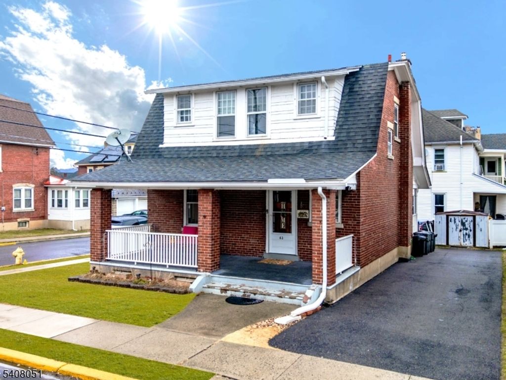 63 Schultz Ave, Phillipsburg Town, NJ 08865