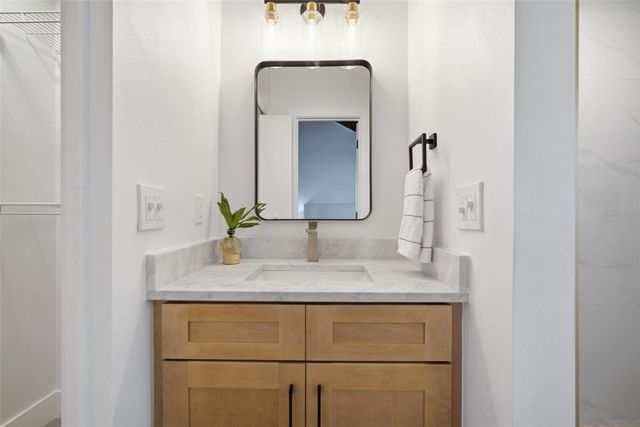 3406 W BARCELONA STREET, Tampa, FL 33629