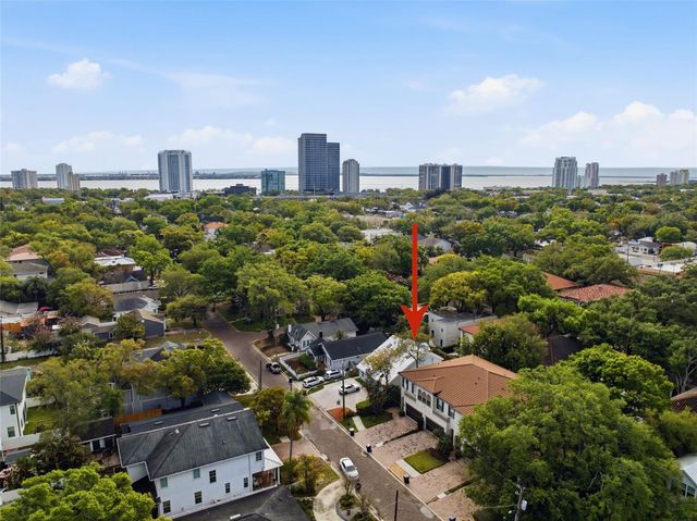 3406 W BARCELONA STREET, Tampa, FL 33629