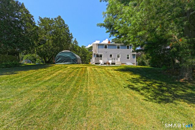 4 Pine Place, Clinton, CT 06413