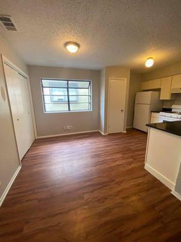 9806 Roxanna DR A, Austin, TX 78748
