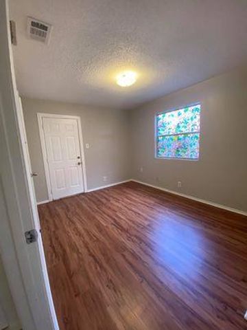 9806 Roxanna DR A, Austin, TX 78748