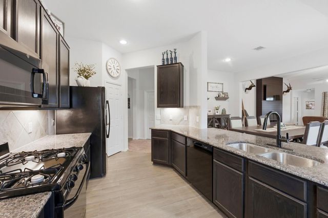 3033 Tulip Poplar Court, Conroe, TX 77301