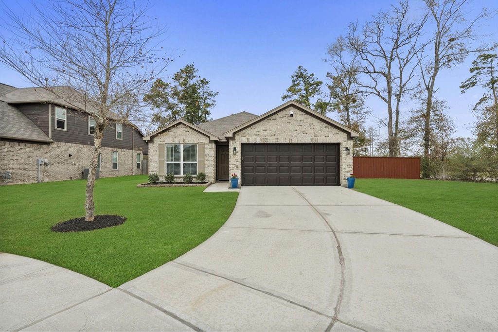 3033 Tulip Poplar Court, Conroe, TX 77301