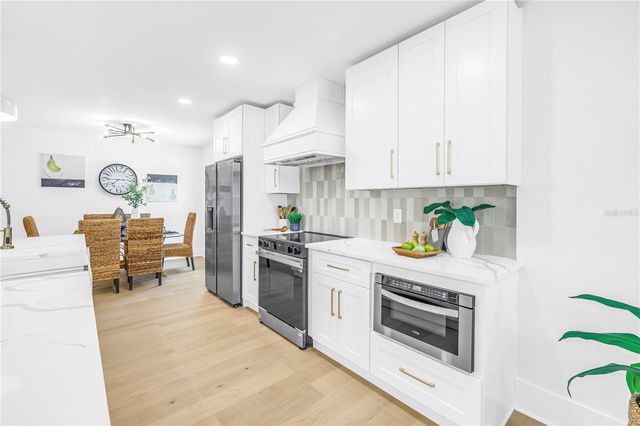 834 53RD AVENUE N, St Petersburg, FL 33703