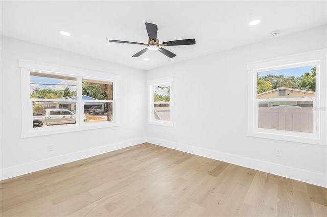 834 53RD AVENUE N, St Petersburg, FL 33703