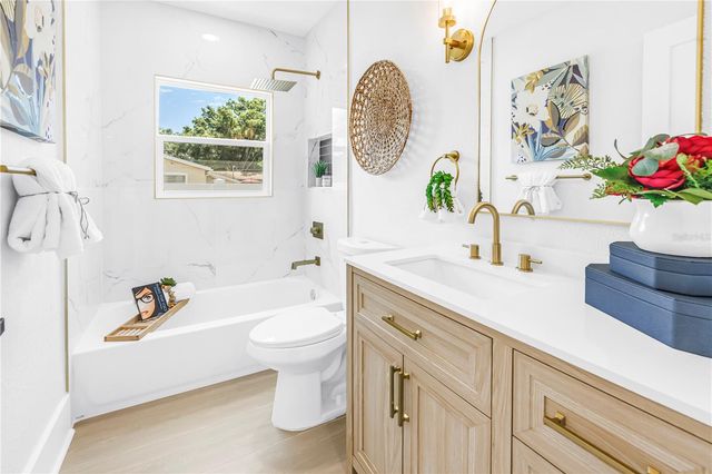 834 53RD AVENUE N, St Petersburg, FL 33703