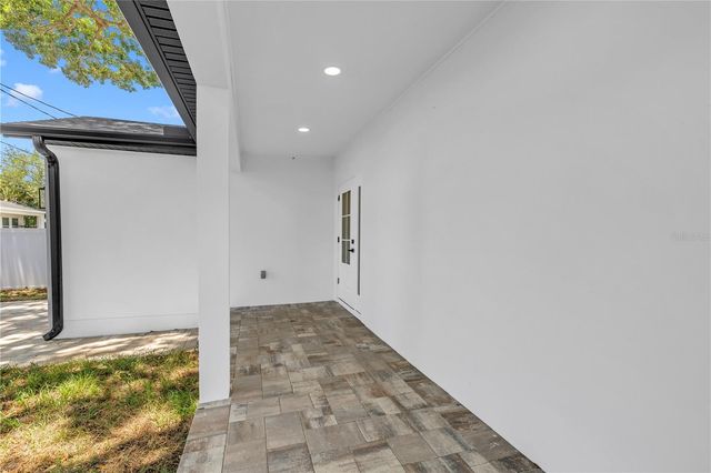 834 53RD AVENUE N, St Petersburg, FL 33703