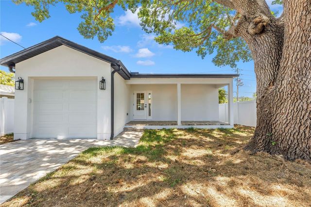 834 53RD AVENUE N, St Petersburg, FL 33703