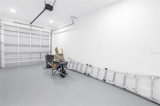 834 53RD AVENUE N, St Petersburg, FL 33703