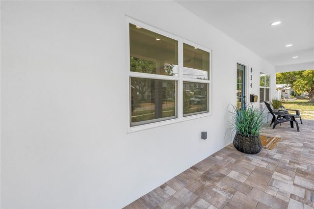 834 53RD AVENUE N, St Petersburg, FL 33703