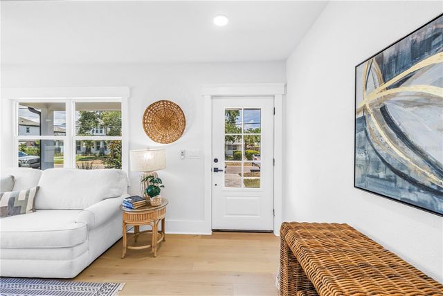 834 53RD AVENUE N, St Petersburg, FL 33703