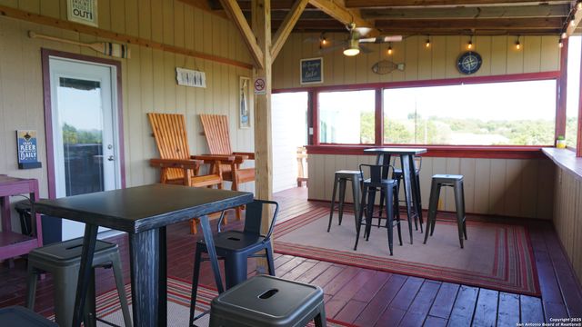 1136 Eagle Flight, Canyon Lake, TX 78133