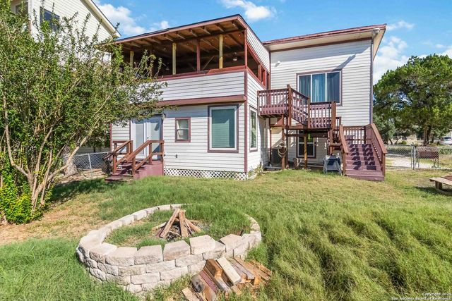 1136 Eagle Flight, Canyon Lake, TX 78133