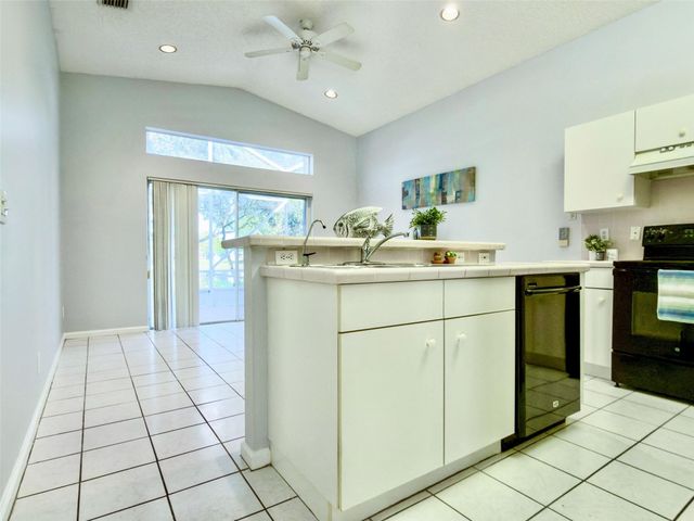 8119 Tortuga Ln, Boynton Beach, FL 33436