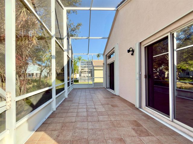 8119 Tortuga Ln, Boynton Beach, FL 33436