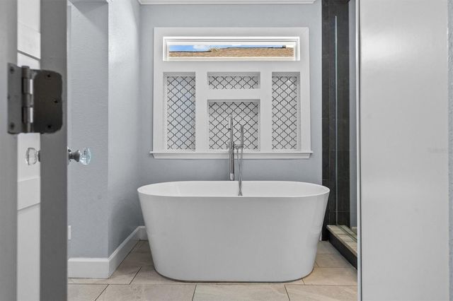 1135 SHADY LANE DRIVE, Orlando, FL 32804