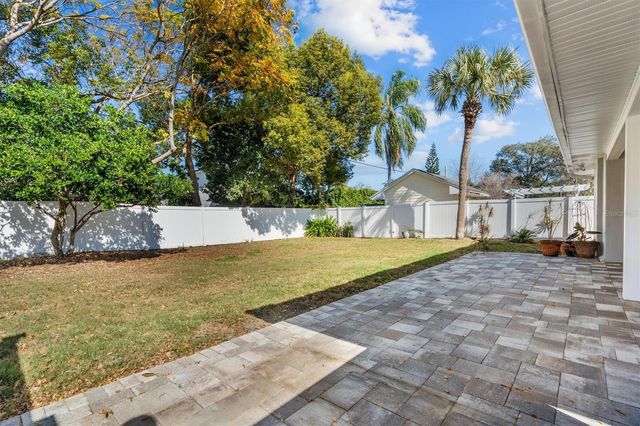 1135 SHADY LANE DRIVE, Orlando, FL 32804