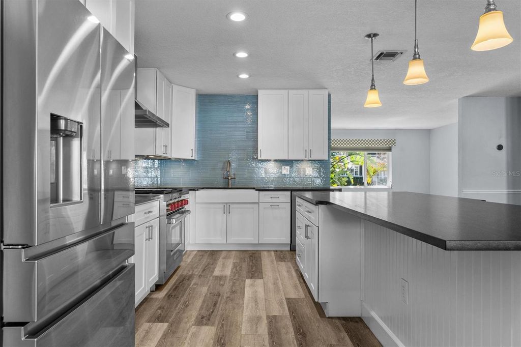 Image 16 of property listing at 1135 SHADY LANE DRIVE, Orlando, FL 32804