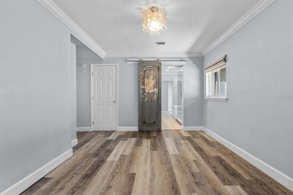 Image 20 of property listing at 1135 SHADY LANE DRIVE, Orlando, FL 32804