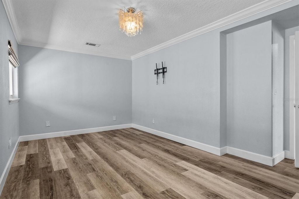 Image 33 of property listing at 1135 SHADY LANE DRIVE, Orlando, FL 32804