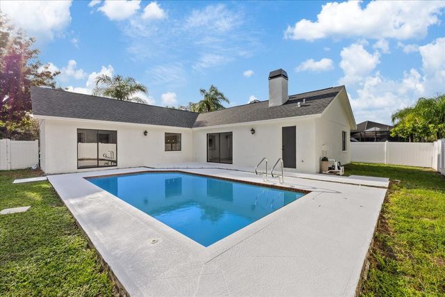12008 STEPPINGSTONE BOULEVARD, Tampa, FL 33635