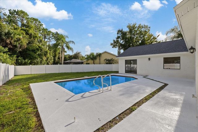 12008 STEPPINGSTONE BOULEVARD, Tampa, FL 33635