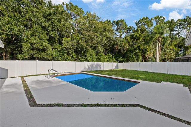 12008 STEPPINGSTONE BOULEVARD, Tampa, FL 33635
