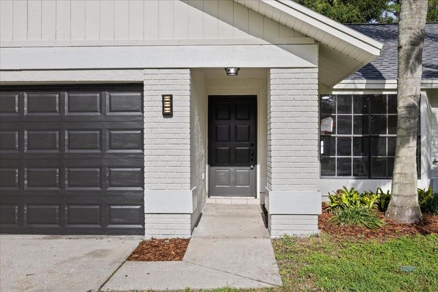 12008 STEPPINGSTONE BOULEVARD, Tampa, FL 33635